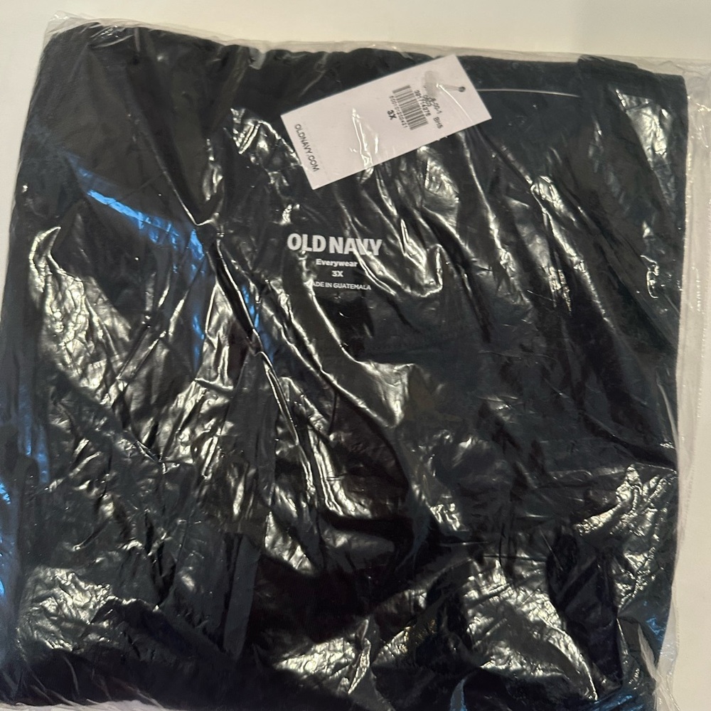 Old Navy Black Short Sleeve Tee - Picture 10 of 11